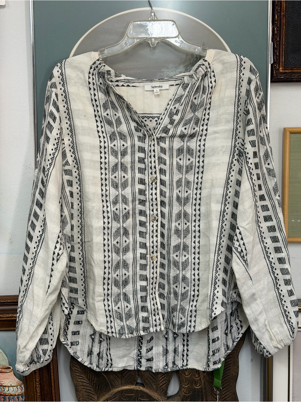 Splendid Black & White Geometric Button-Front Tunic